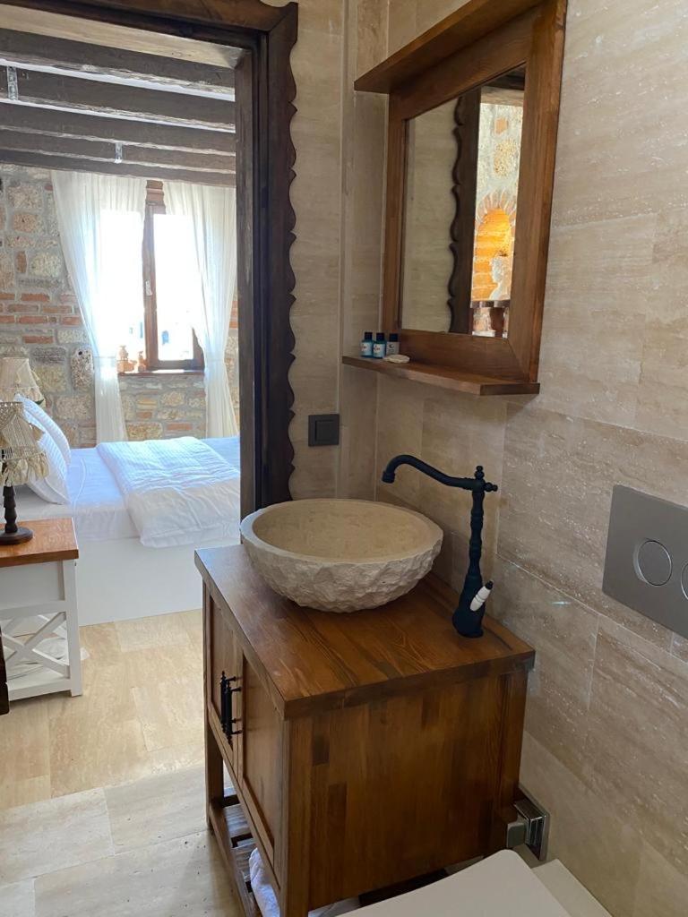 Ionia Liberty Stone Hotel Foça Luaran gambar