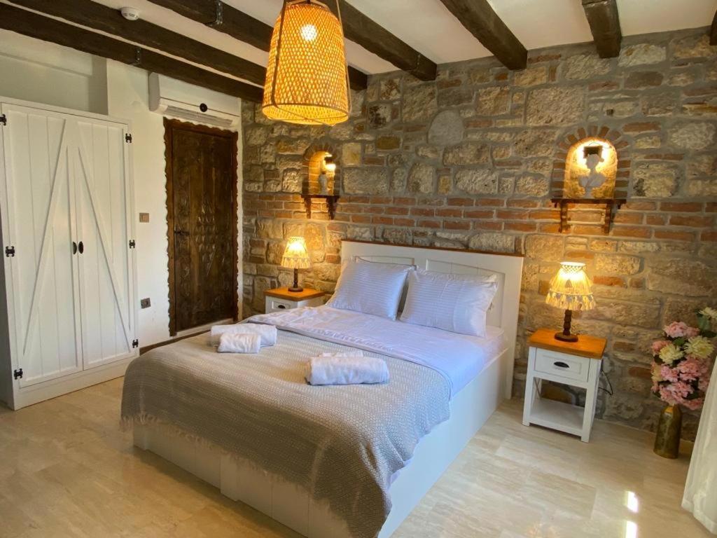 Ionia Liberty Stone Hotel Foça Luaran gambar